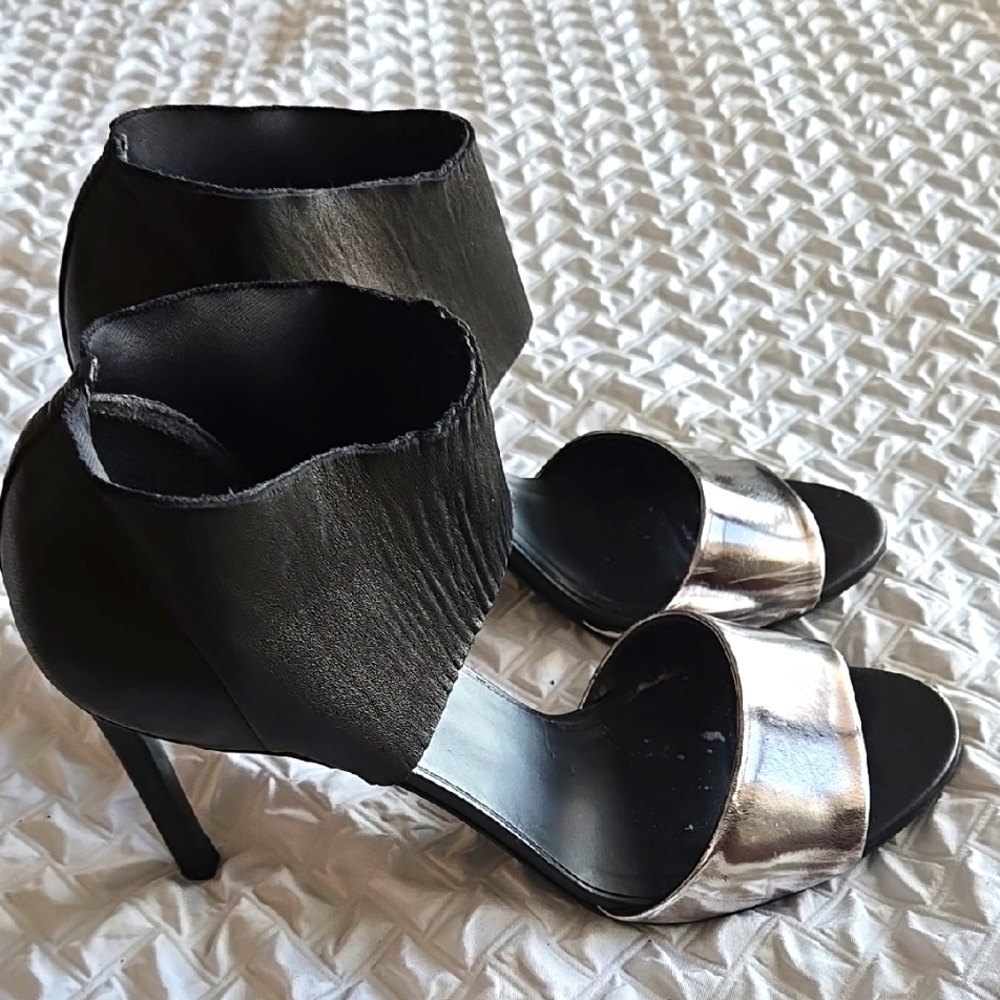 Vince Stylish Black and Silver Women's Heels Office Corpcore Summer Shoes